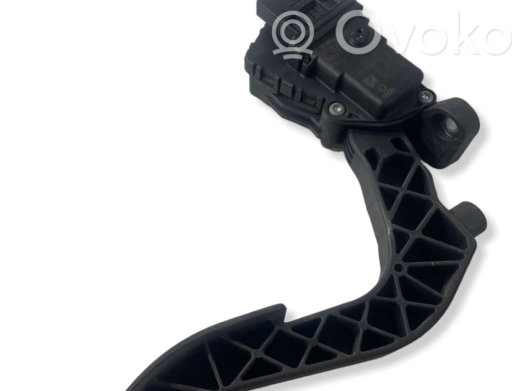 Audi A6 S6 C6 4F Akceleratoriaus pedalas 