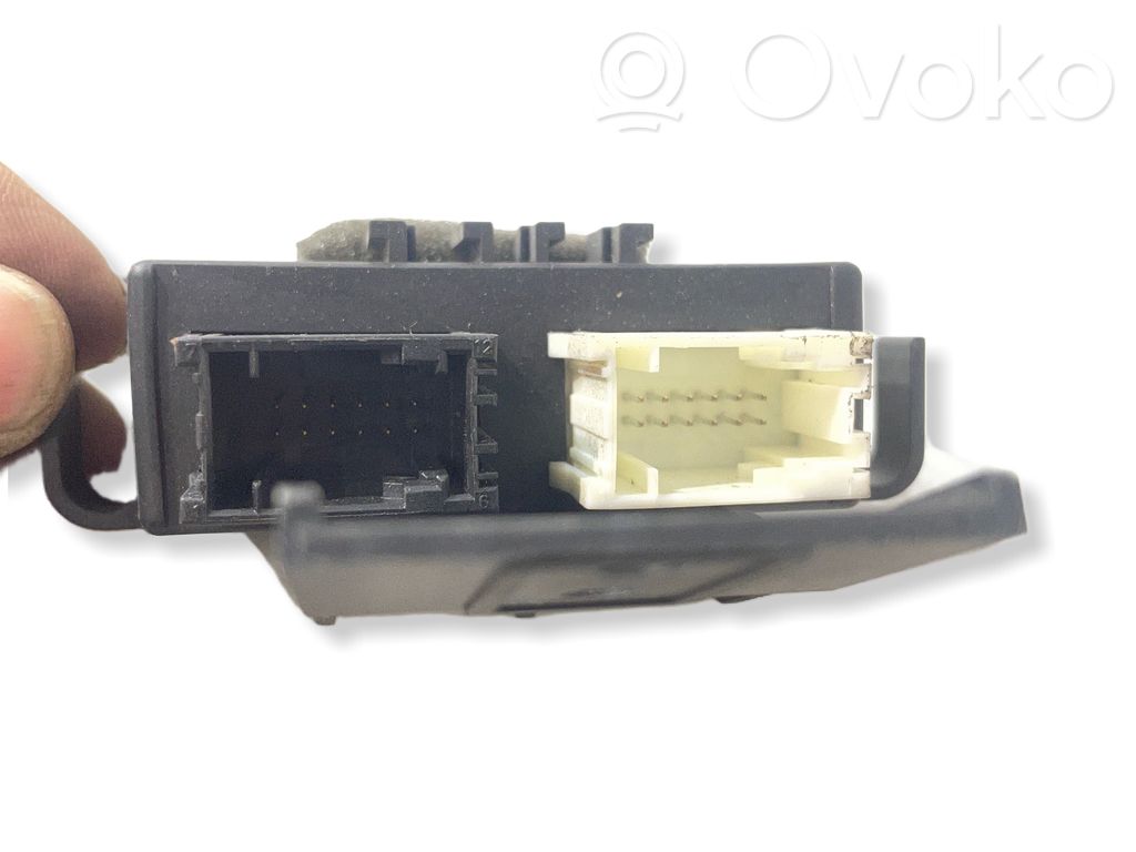 BMW 3 E46 Wing mirror control module 
