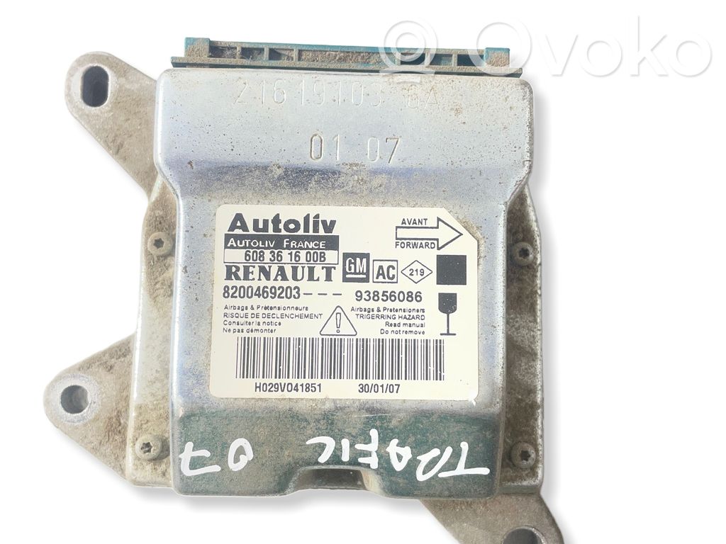 Renault Trafic II (X83) Airbag control unit/module 