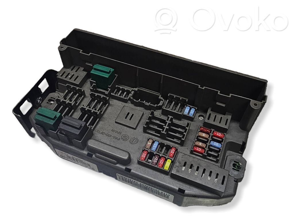 BMW X5 E70 Fuse module 