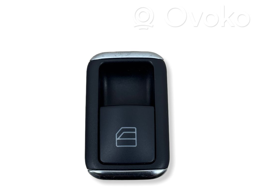 Mercedes-Benz C W204 Electric window control switch 