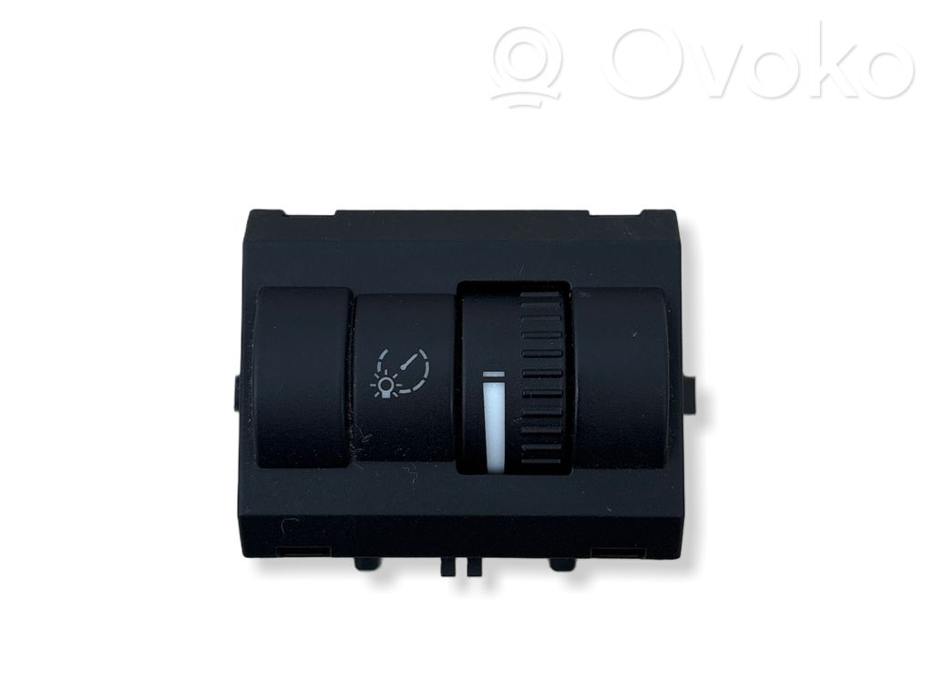 Skoda Octavia Mk2 (1Z) Panel lighting control switch 
