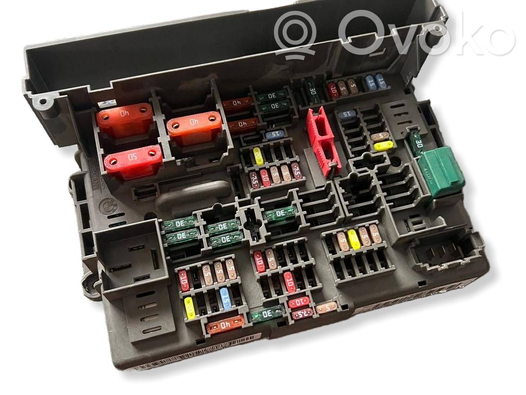 Fuse module   106887