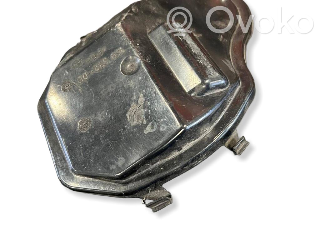 BMW 7 E65 E66 Headlight/headlamp dust cover 