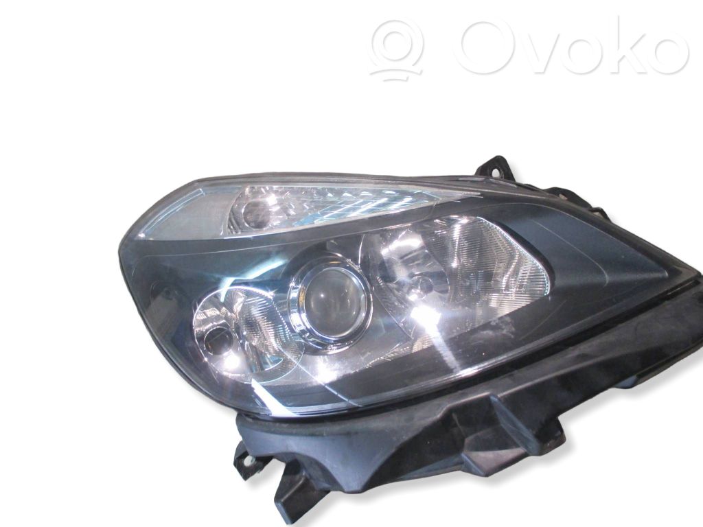 Renault Clio III Headlight/headlamp 