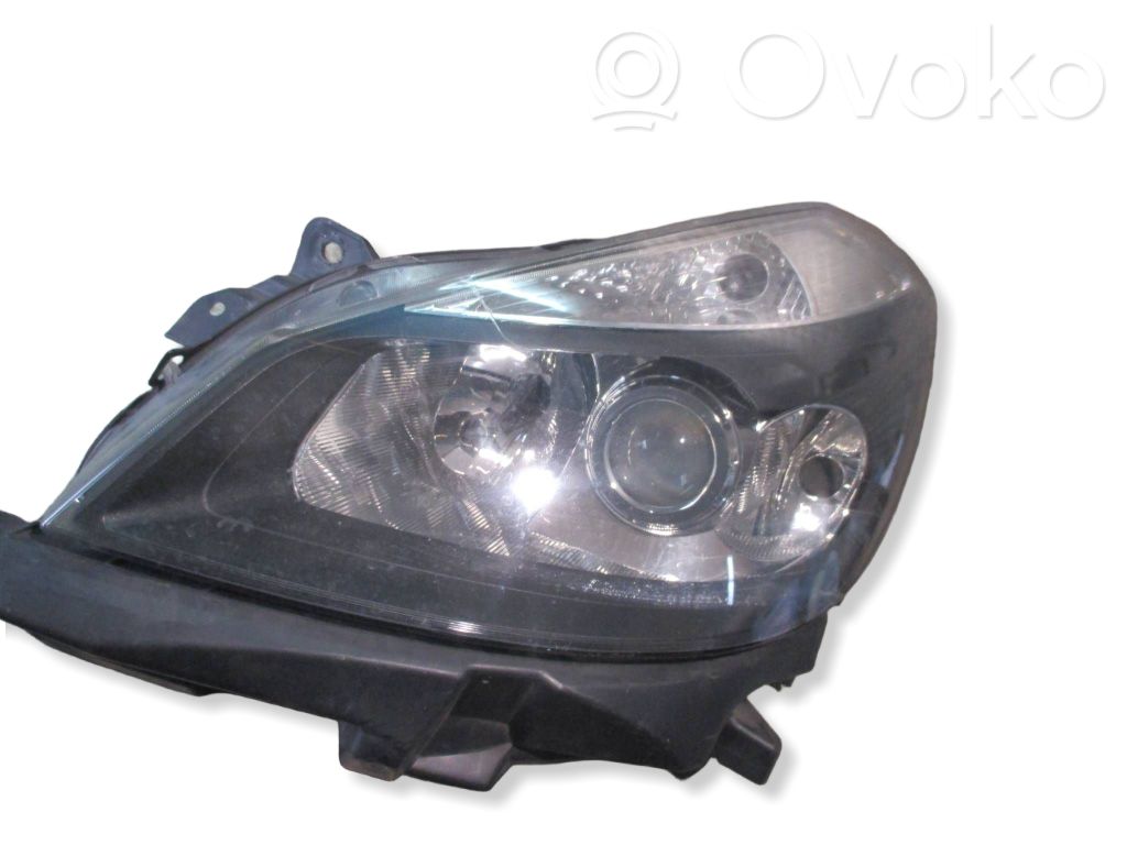 Renault Clio III Scheinwerfer 