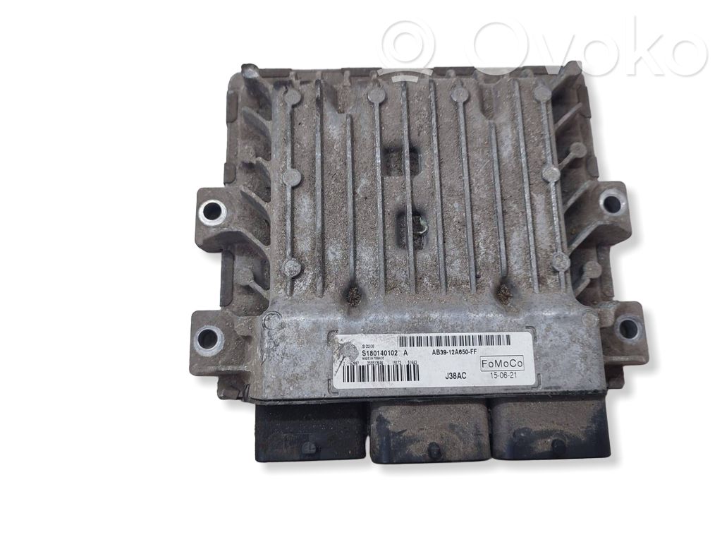 Engine control unit/module   AB3912A650FF