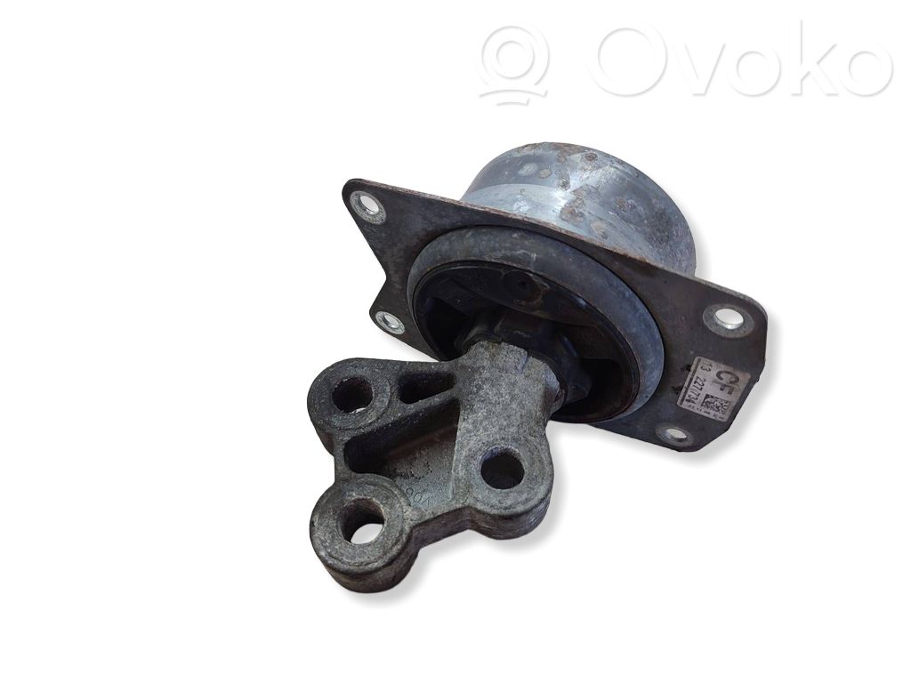 Engine mount bracket   13227734