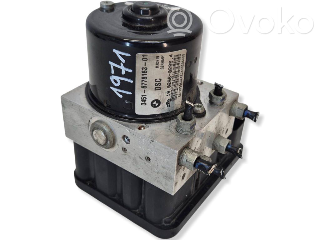 BMW 1 E81 E87 ABS Pump 