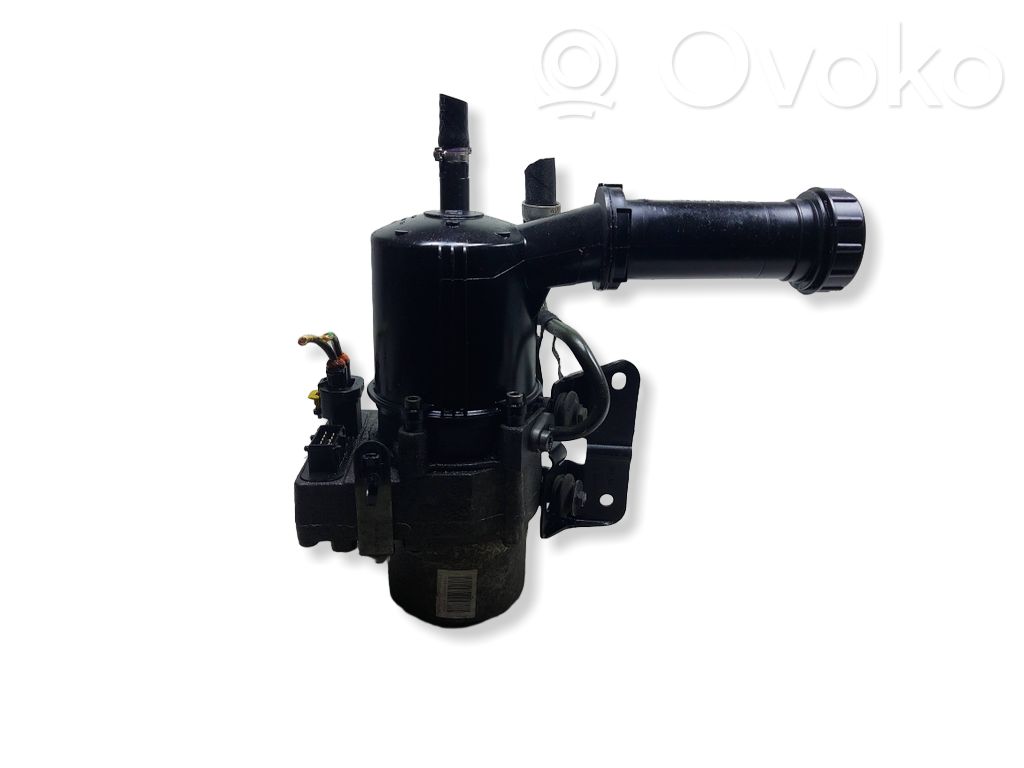 Citroen C4 I Power steering pump 
