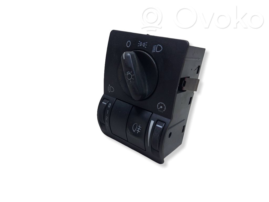 Opel Corsa C Light switch 