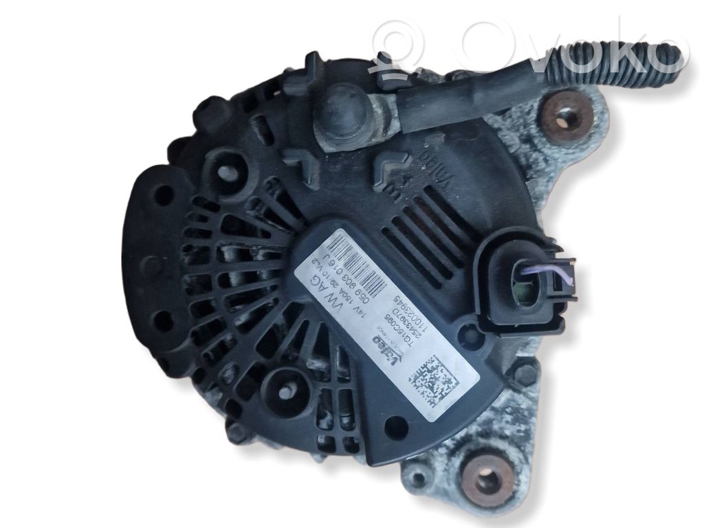 Audi A5 8T 8F Generatorius 