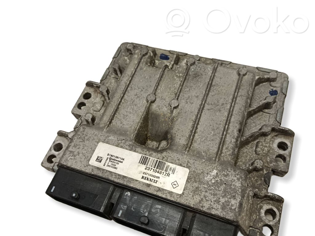Renault Megane III Engine control unit/module 