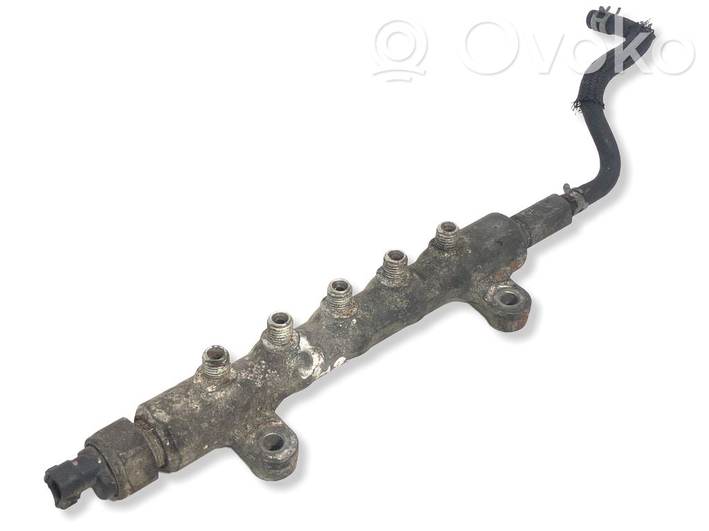 Toyota Avensis T250 Fuel main line pipe 