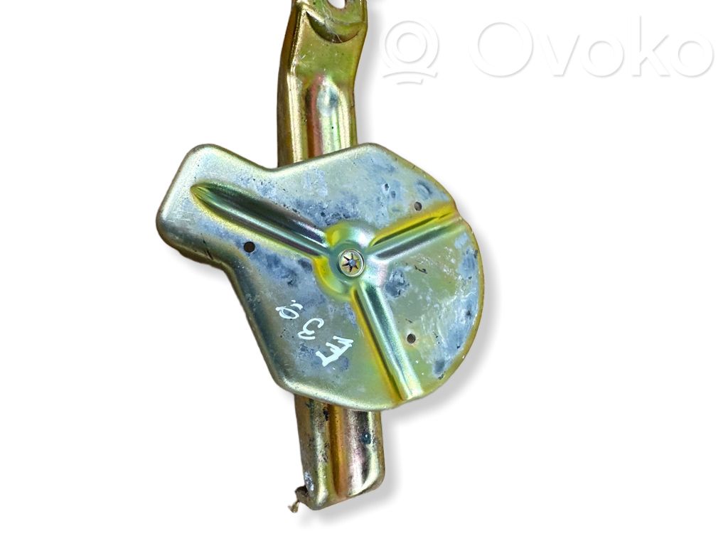 Battery bracket