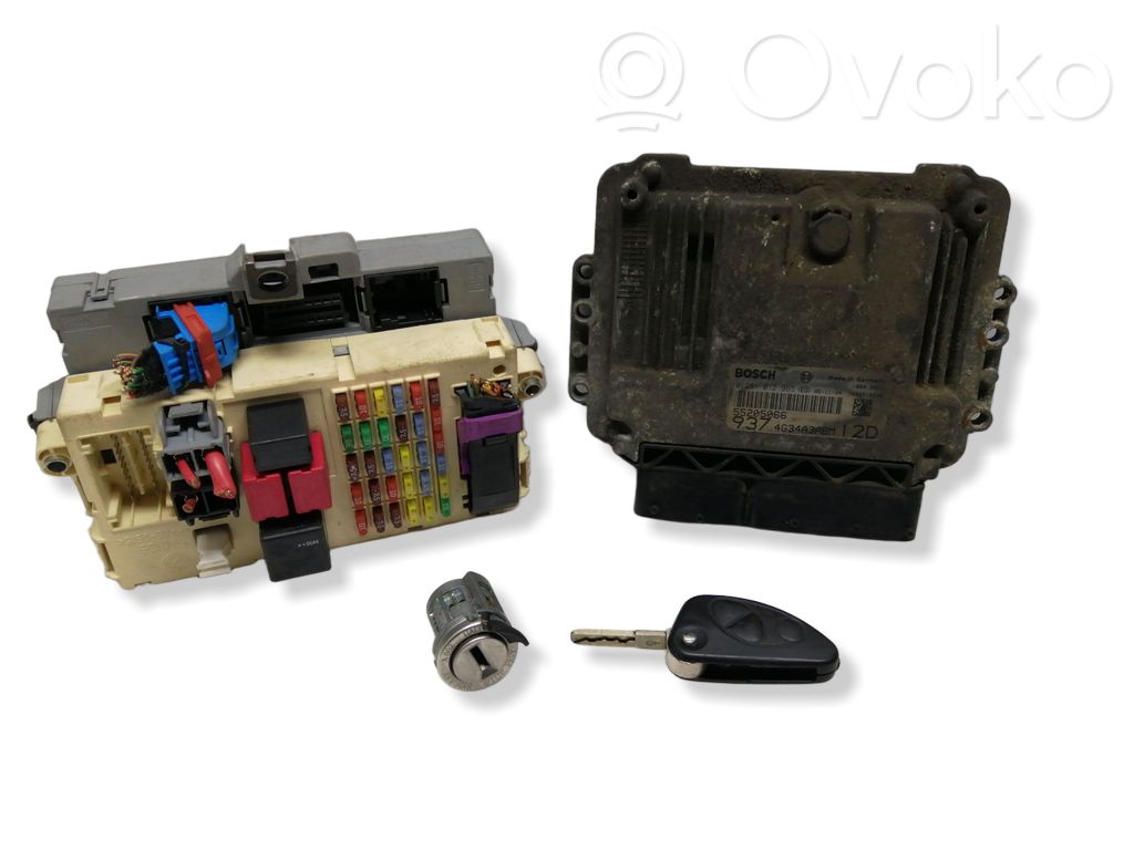 Alfa Romeo 147 Engine ECU kit and lock set 