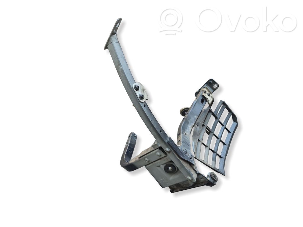 Audi A8 S8 D3 4E Soporte del parachoques delantero 