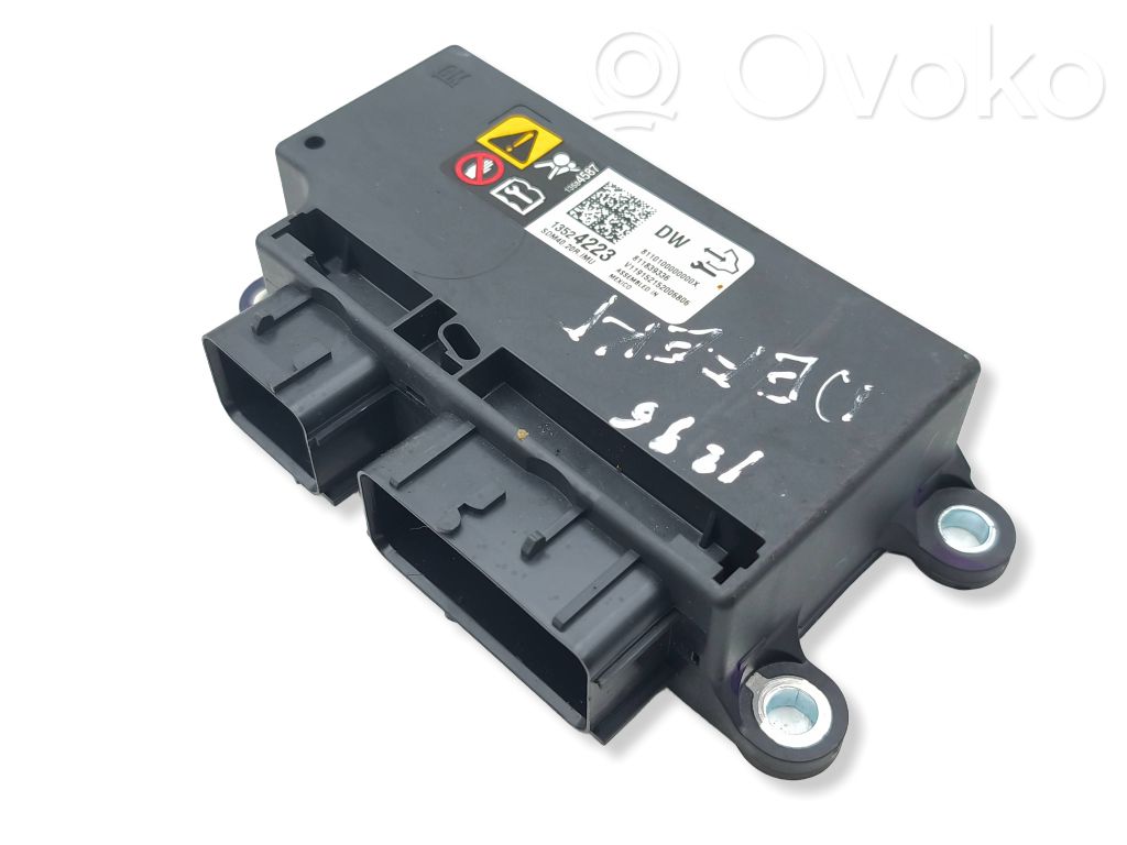 Chevrolet Trax Airbag control unit/module 