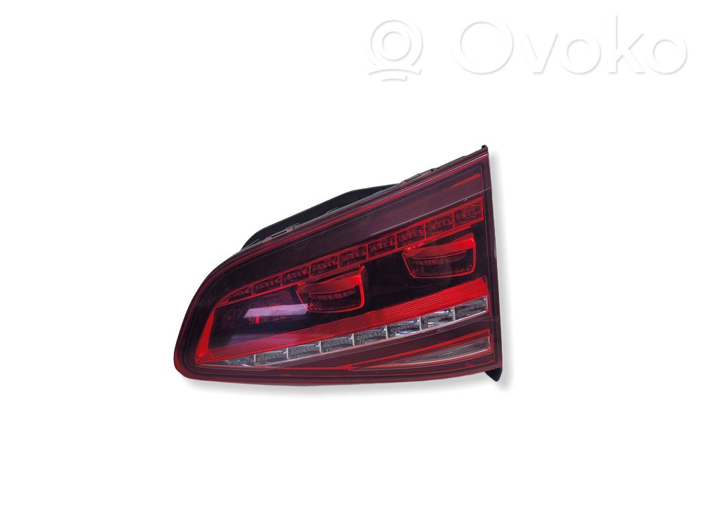 Volkswagen Golf VII Lampy tylnej klapy bagażnika 