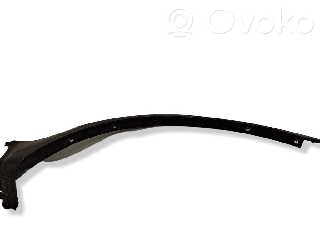 BMW X3 E83 Front arch trim 