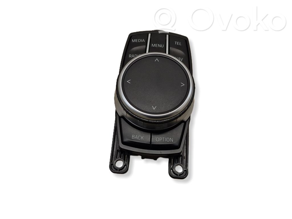 BMW 2 F46 Unidad central de control multimedia 