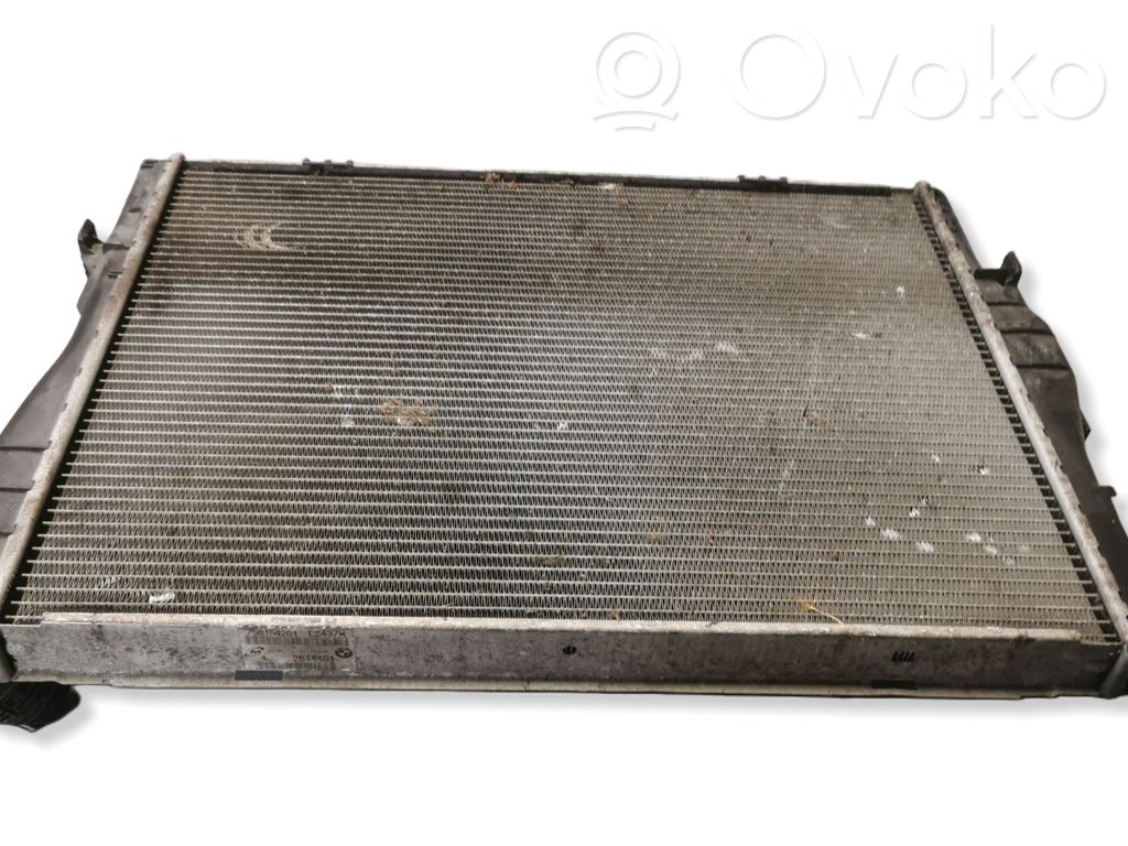 BMW 1 E81 E87 Dzesēšanas šķidruma radiators 