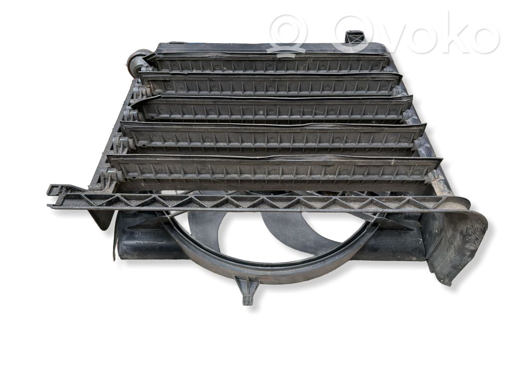 BMW 3 E46 Elektrisks radiatoru ventilators 