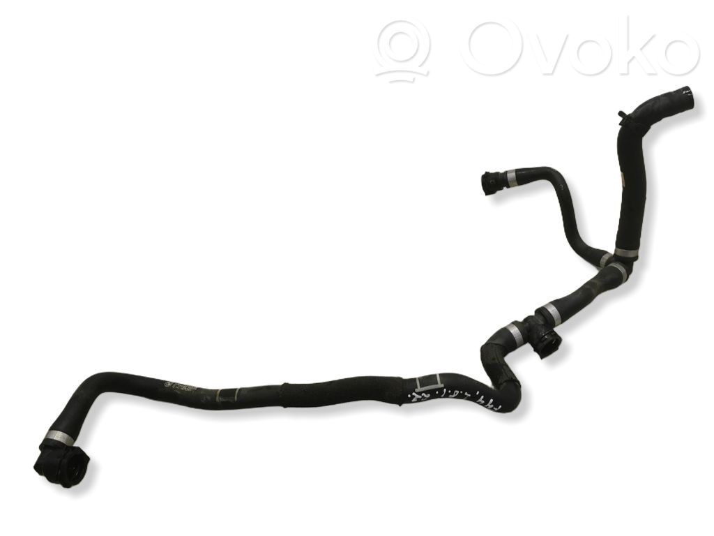 BMW 2 F44 Tubo flessibile del liquido di raffreddamento del motore 