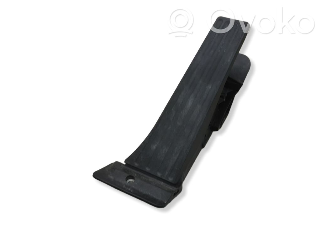 BMW 2 F44 Akceleratoriaus pedalas 