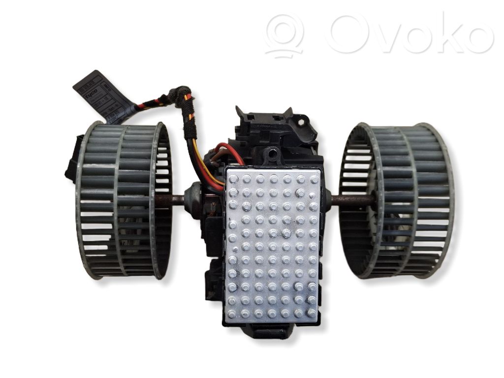 BMW 5 E60 E61 Mazā radiatora ventilators 