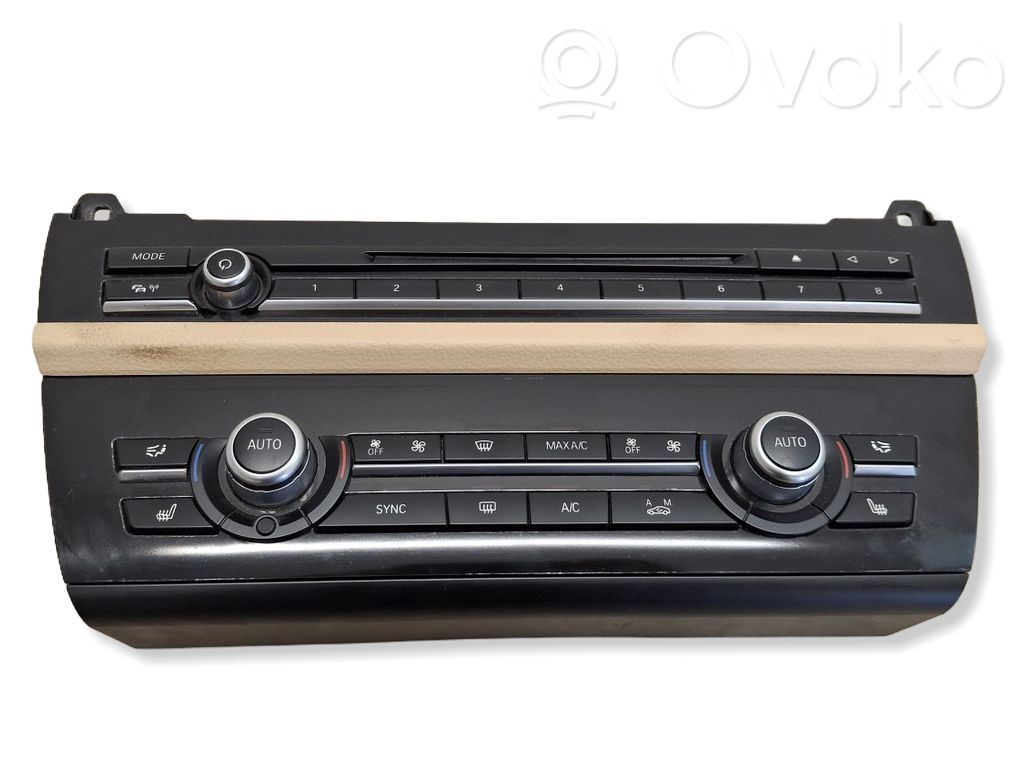 Panel klimatyzacji   9389029,0002479001,08062015,900256340031