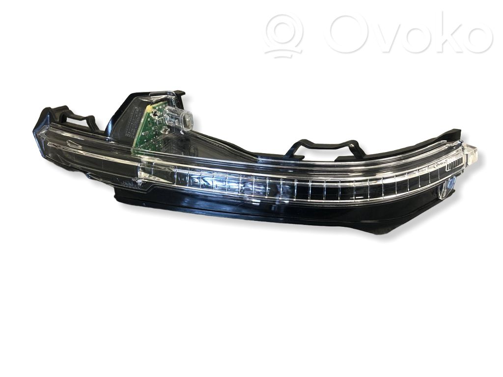 Audi Q7 4M Mirror indicator light 