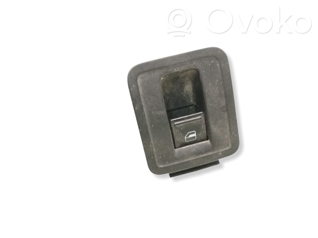 Volkswagen Caddy Electric window control switch 