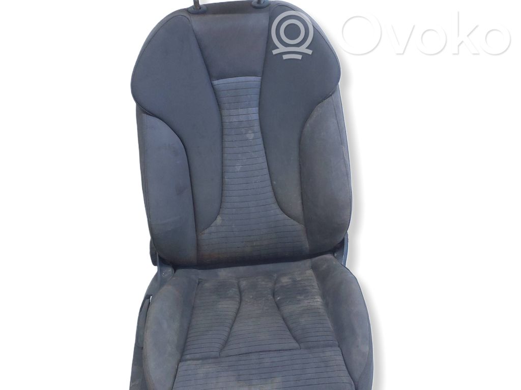 Fotel przedni pasażera   5Q4881106D