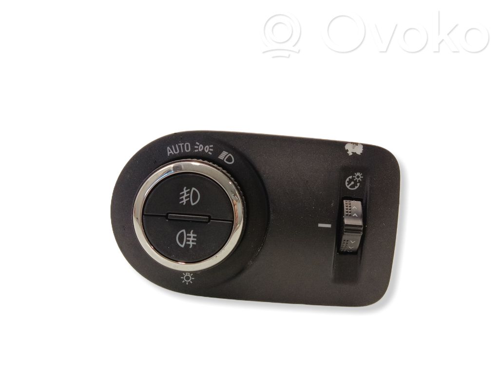 Opel Astra K Light switch 