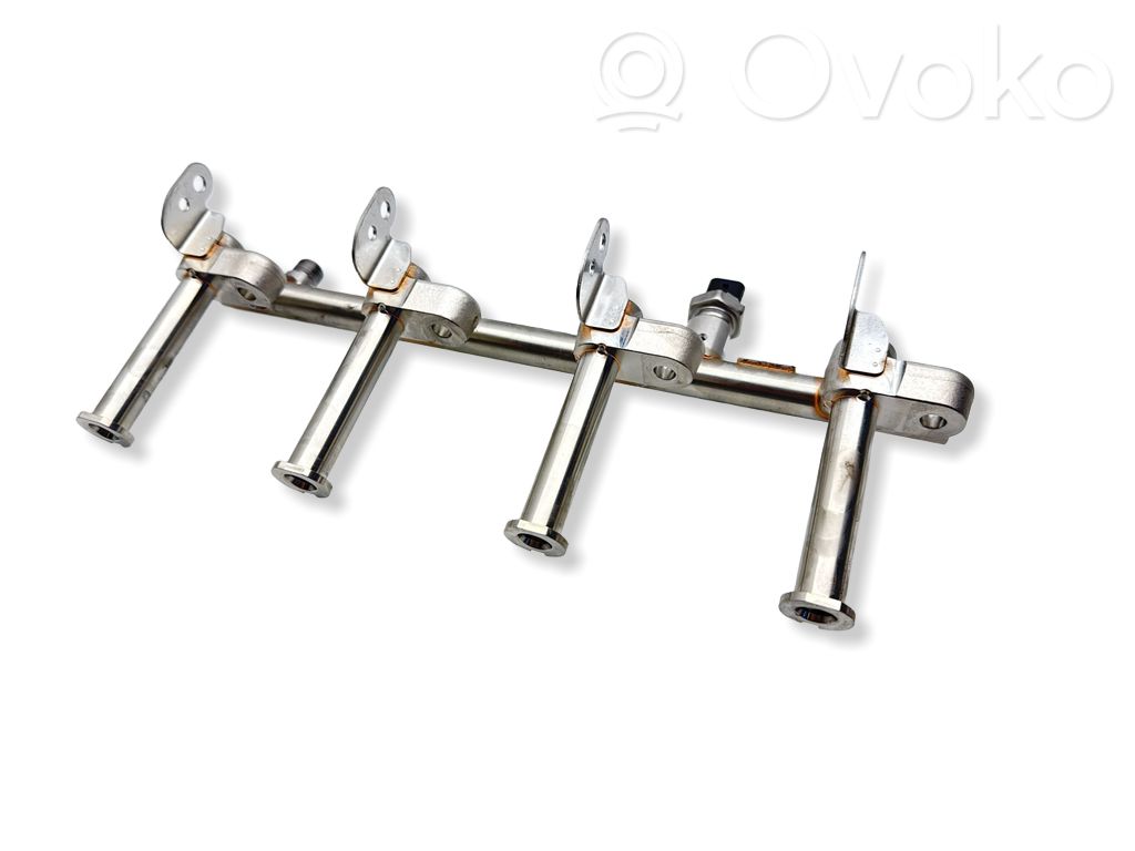 Listwa wtryskowa   P32140074,9D104718