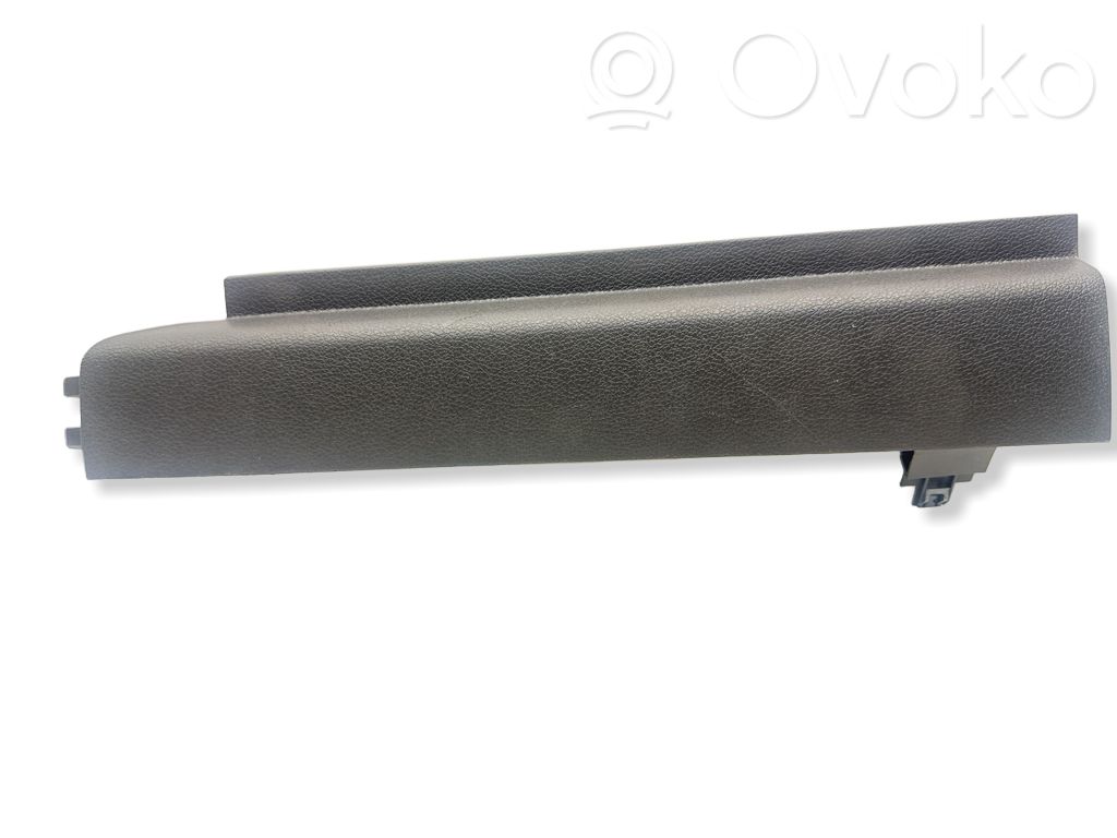 Ford Kuga I Glove box 