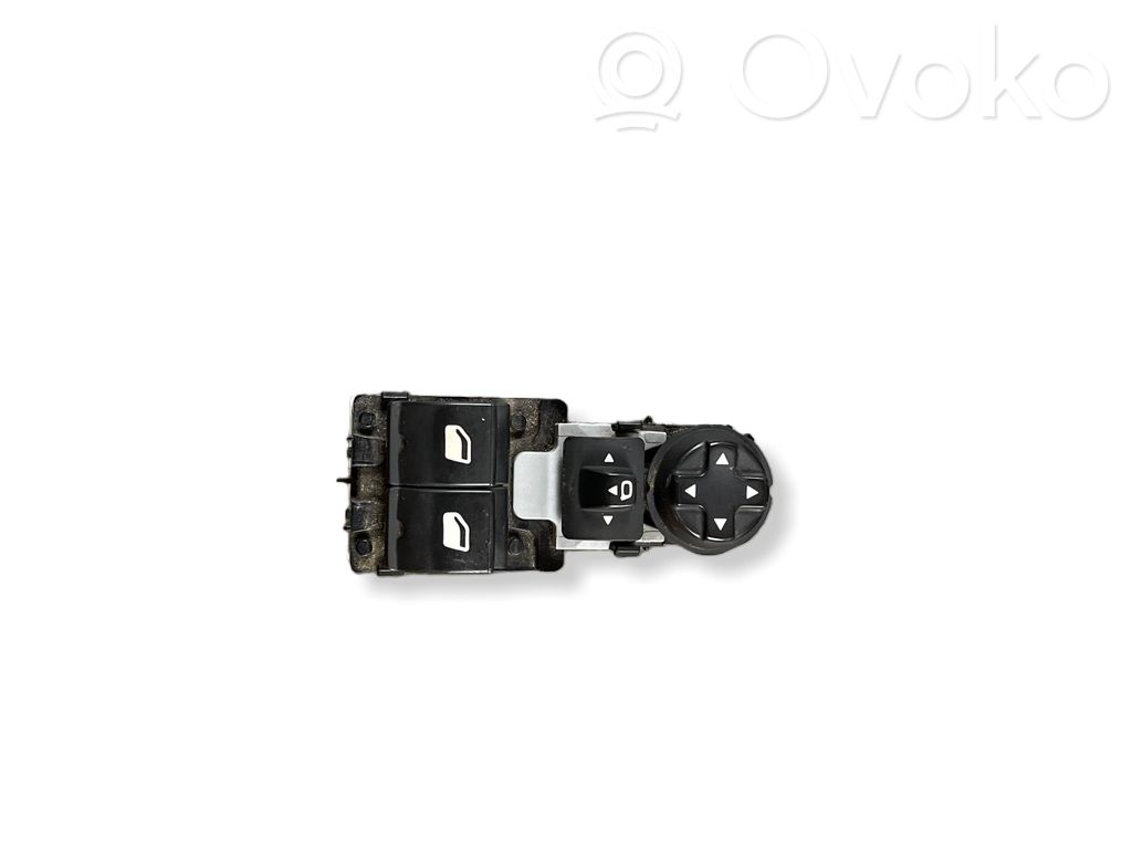 Toyota Proace Electric window control switch 