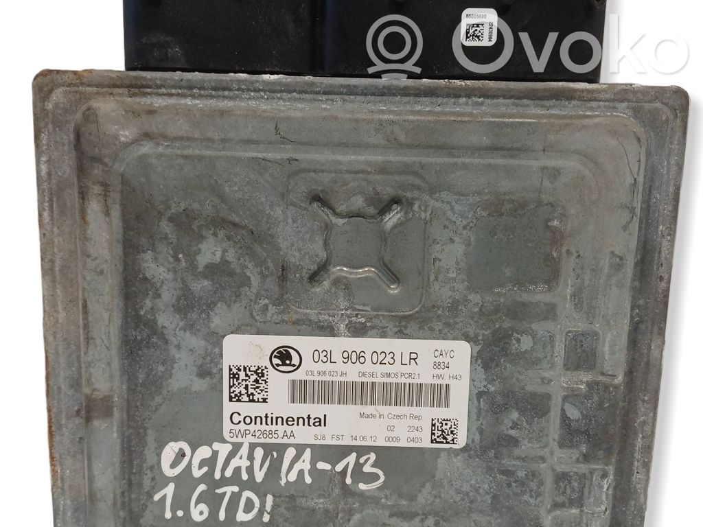 Skoda Octavia Mk2 (1Z) Engine control unit/module 