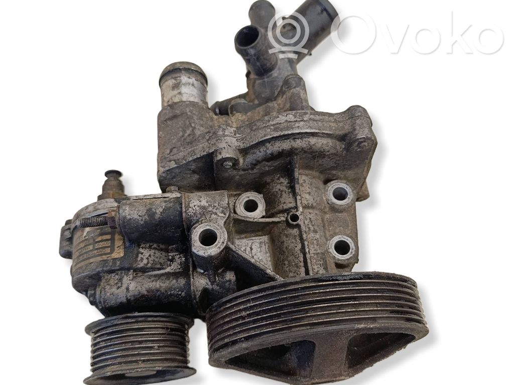 Ford Transit Bomba de agua 