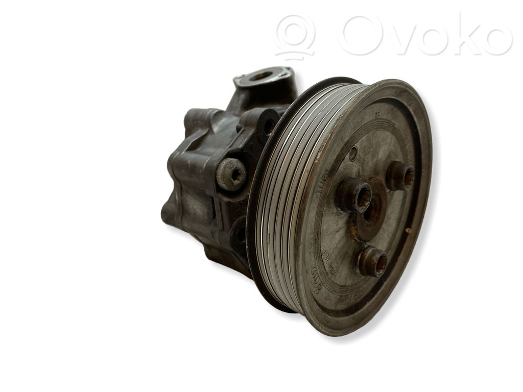 Audi Q7 4L Power steering pump 