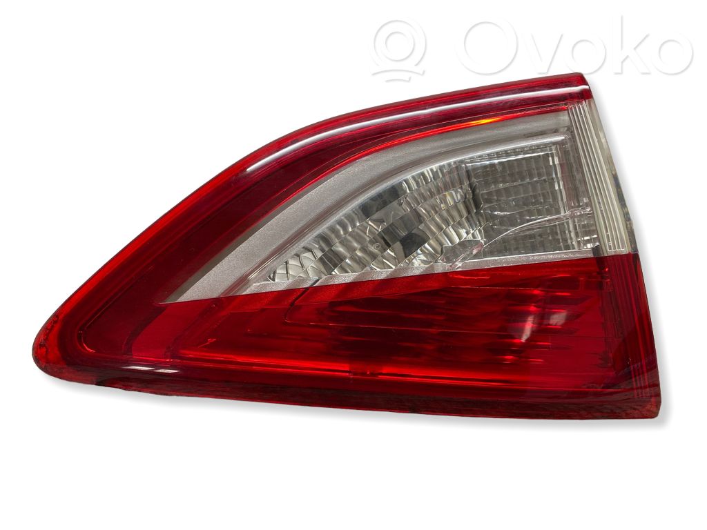 Ford Kuga II Takaluukun takavalot 