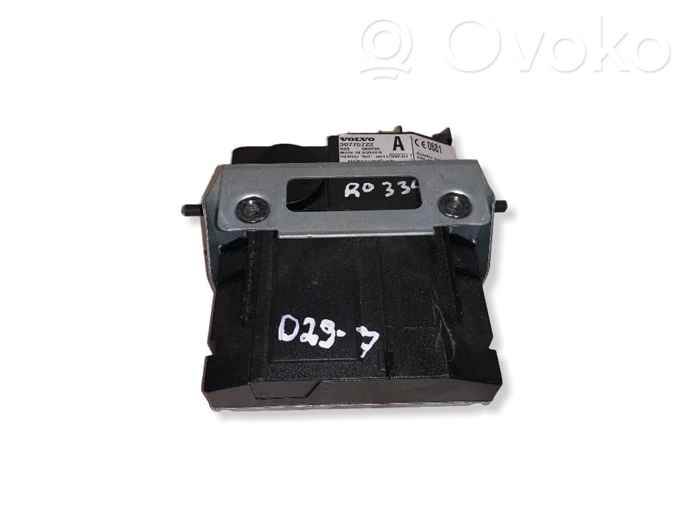 GPS navigation control unit/module   30775722,D297