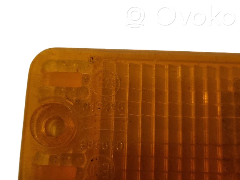Volkswagen Polo II 86C 2F Indicatore di direzione anteriore 
