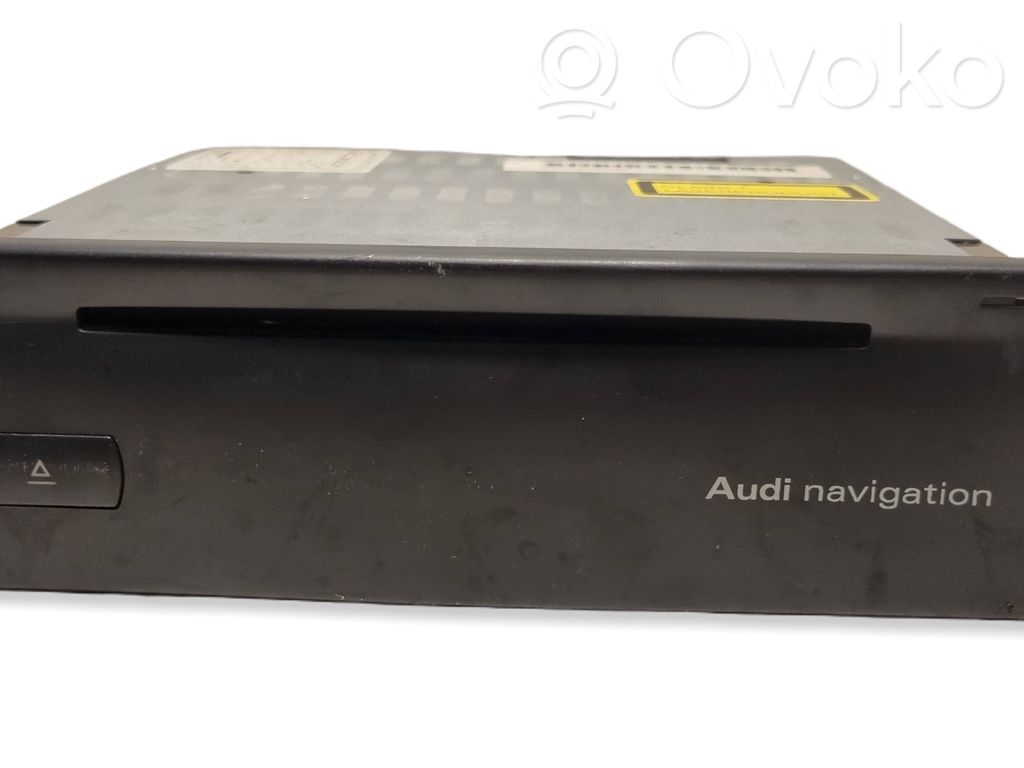 Stacja multimedialna GPS / CD / DVD   8618842290,4B0919887C,8618842579,7612001373,AUZ1Z1A1301632