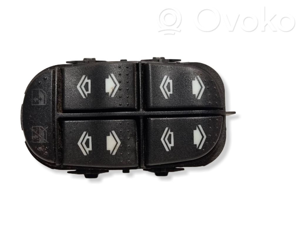 Ford Focus Electric window control switch 
