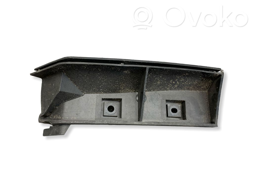 Volvo V50 Takapuskurin kannake 