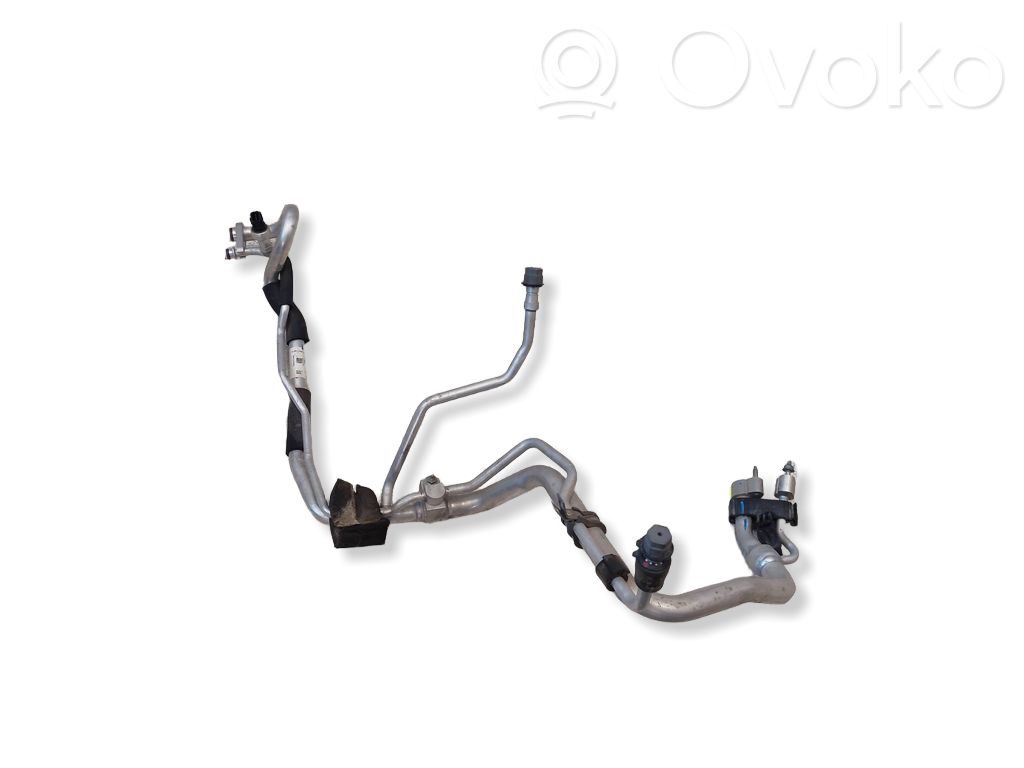 Jaguar E-Pace Air conditioning (A/C) pipe/hose 