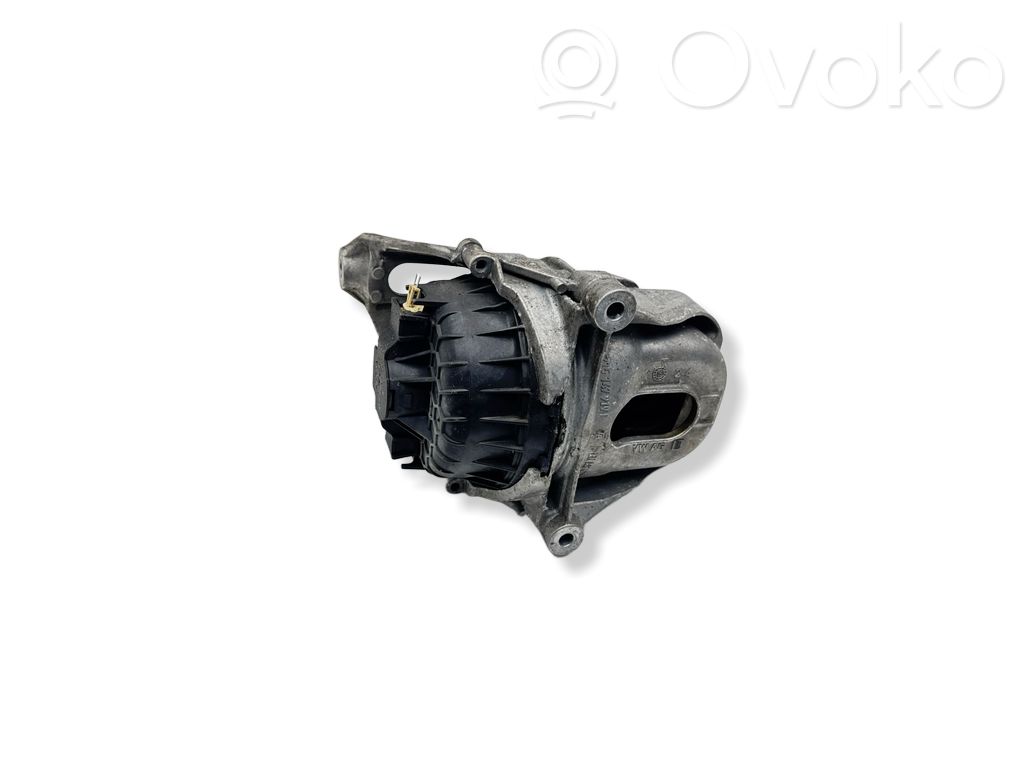 Audi A4 Allroad B9 Engine mount bracket 