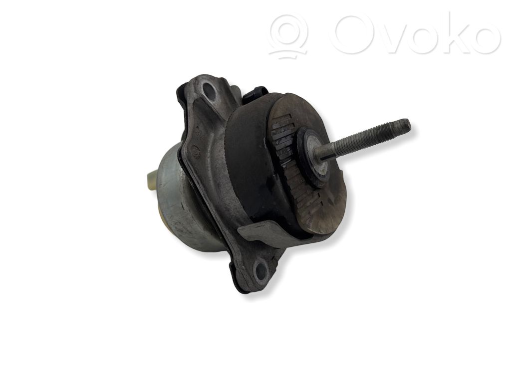 Ford Mustang VI Engine mount bracket 